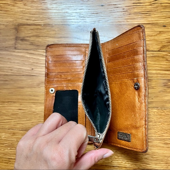 VTG! Michael Kors Trifold Rectangular Leather Jacquard Wallet - Picture 2 of 12